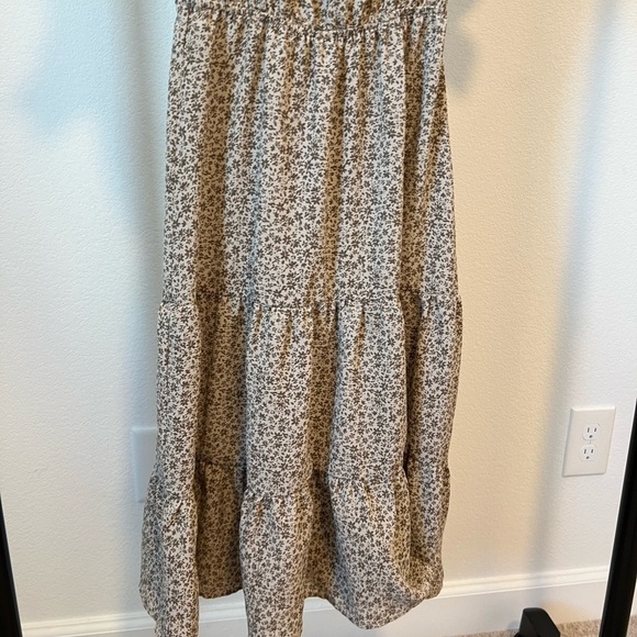 𝅺monteau Women’s Beige Dress‎ Size XS - Picture 6 of 10